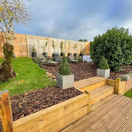 Fell View - Dog-friendly House, Enclosed Garden & Great Views